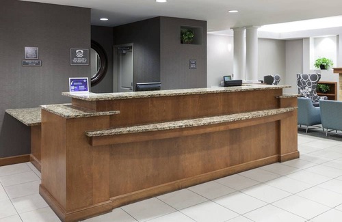 Lake Forest Hotel | Residence Inn by Marriott Chicago Lake Forest/Mettawa
