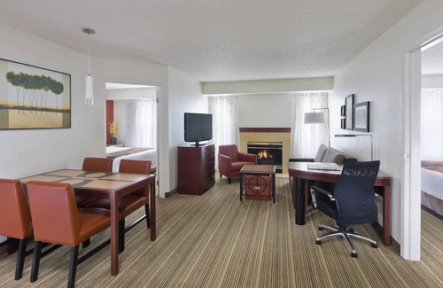Canton Hotel | Residence Inn Canton