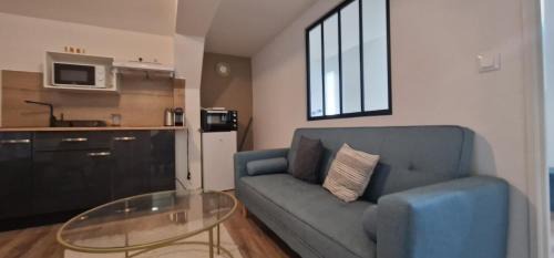 Anatole France Danton Apartment | Residence Monet- F2 à deux pas de toutes commodités