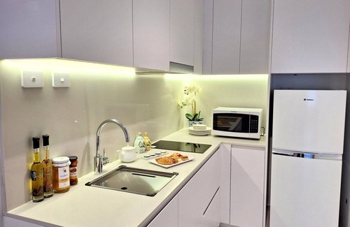 East Perth Hotel | Residence on Langley Park