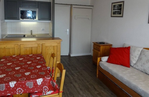Arc-1800 Apartment | Residence Ruitor Arc 1800 - 2 Rooms for 5 People