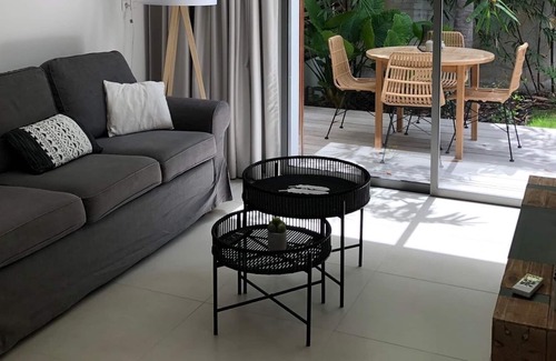 Lurin Apartment | residence the green rock