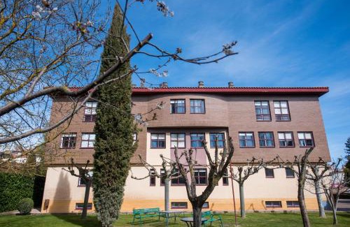 Burgos Hostel | RESIDENCIA HOSPITAL DEL REY