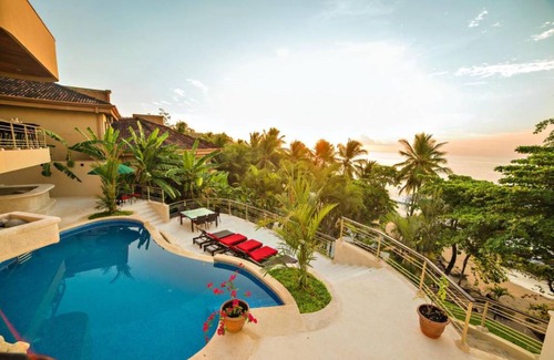 Tango Mar House | Residencia Pacifico Beach Front