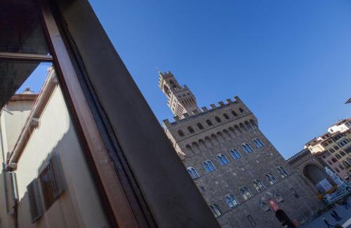 San Giovanni Bed & Breakfast | Residenza D'Epoca In Piazza della Signoria