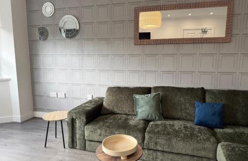 Blyth House | ResiLets - Berwick House - Large 4 Bed Townhouse - Contractor stays