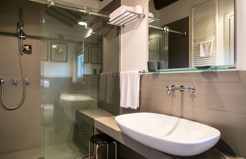 Cortona Other | Resort Borgo Syrah