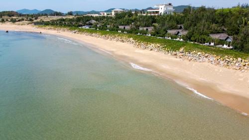 Xuan Canh Resort | Resort Hoa Loi