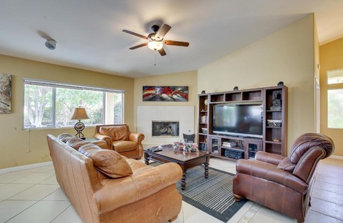 Indio House | Resort Perks, Patio and Gas Grill Indio Retreat!