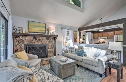 Osage Beach House | Resort Perks Updated Osage Beach Home!
