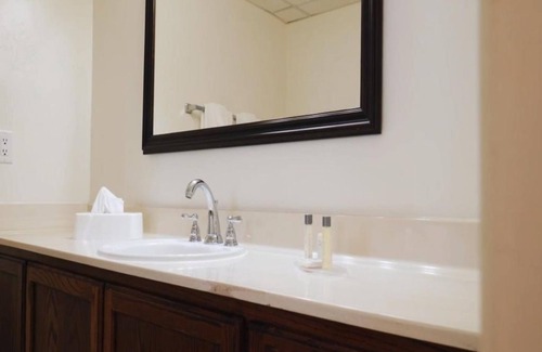 Sedona Resort | Resort Stay in Sedona – Three Bedroom Los Abrigados, Gym & Pool