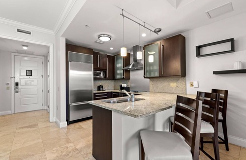 Key West Apartment | Resort View 1BR Suite