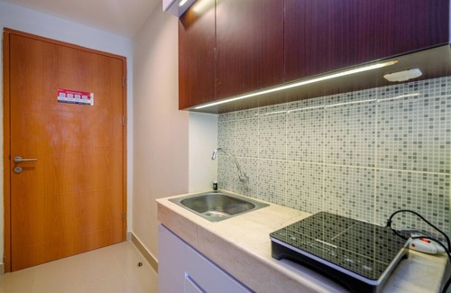 Pondokcina Apartment | Restful and Tidy Studio at Evenciio Margonda Apartment