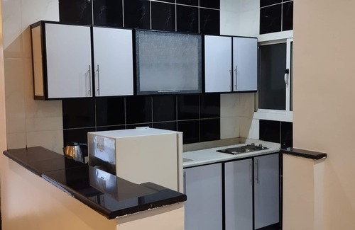 Hera Street Apartment | restoservicedsuites