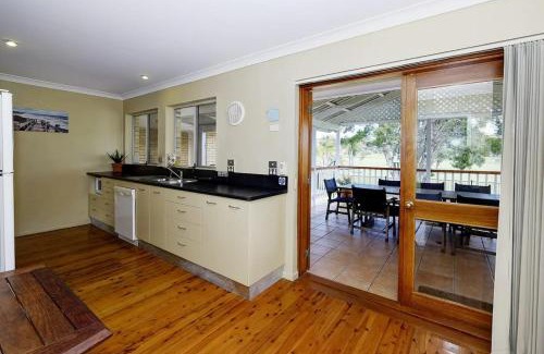 Forster House | Retreat on Gleeson