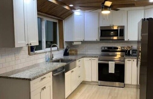 Boynton Beach Villa | RETREAT with SALT WATER HEATED POOL & SPA. SUMMER AVAILABLE !