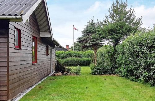 Bork Havn House | Retro Chic Haven in Bork Harbor-By Traum