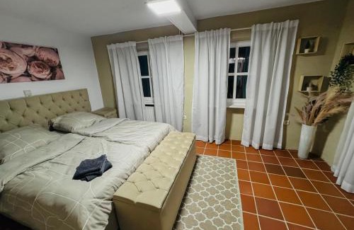 Neuendorf Apartment | RheinOase mit Garten für Familien & Gruppen