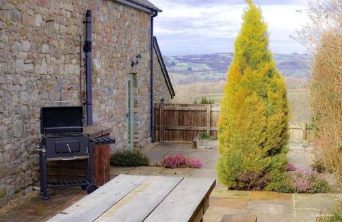 Llangadog House | Rhiwddu Barns