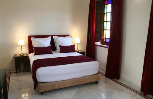 Zekkak Er Roumane House | Riad Batchisarai