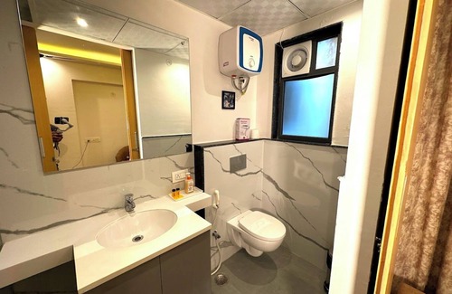 Shyam Nagar Hotel | Richi Rich Studio Apartment