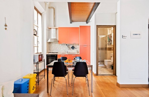 Careggi Rifredi Apartment | Rifredi & Dalmazia Modern Loft