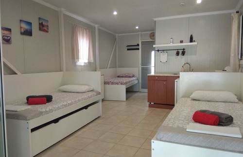 Zalongo House | Right next to the sea