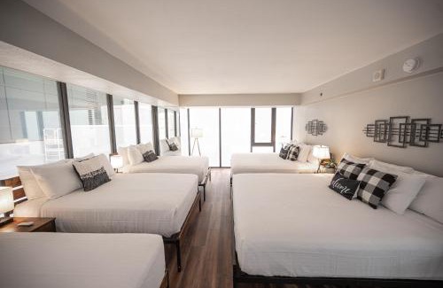 Las Vegas Strip Apartment | Right on The Strip - 3BR Condo 1110
