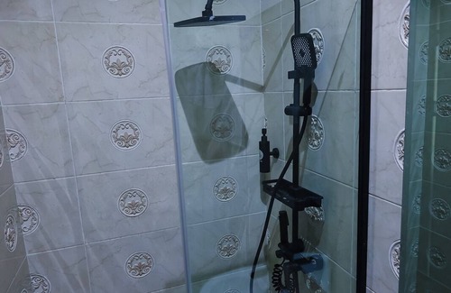 Ikeja Hotel | Ringruby Hotel, Oduduwa Way