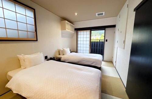 Sannenzaka Ninenzaka House | Rinn Yumemizaka Yumeko