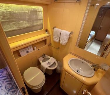 Madliena Boat Rental | Riti Yacht