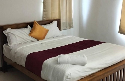 Manapakkam Hotel | Rivera Nest
