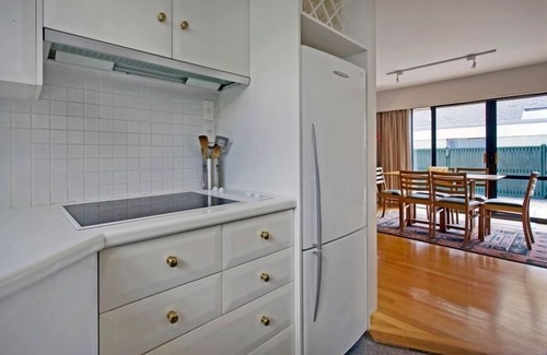 Nelson City Centre House | Riverside Villa - In the City by the River!
