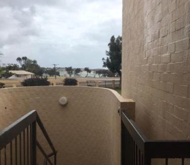 Kalbarri Apartment | Riverview Holliday villa with River Views and Pool