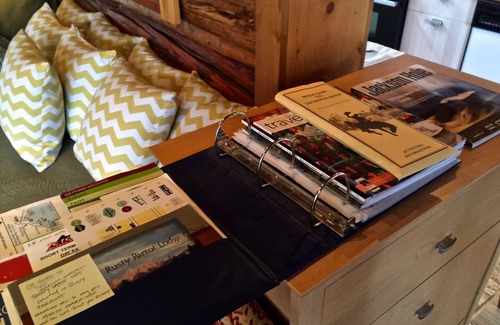 Moose Wilson Road Cabin | RIVERWOLF: CLEANEST LOG CABIN On Bike Path!