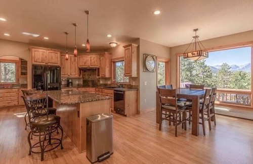 Estes Park Apartment | Riverwood on Fall River