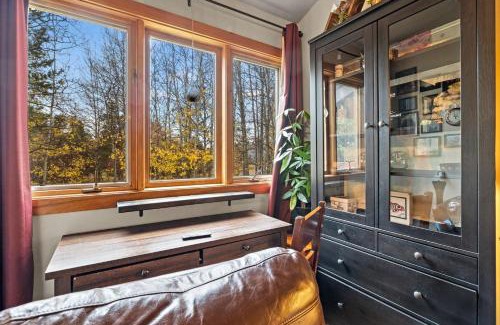Moose Wilson Road Apartment | RMR: Columbine 1023 Condo in The AspensWilsonWY