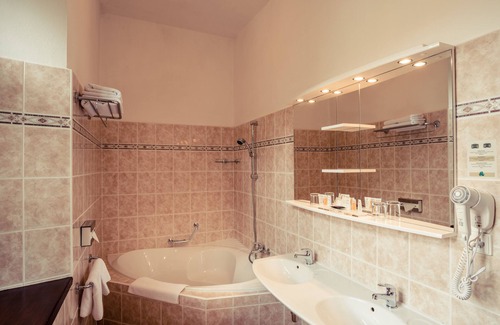 Cesky Krumlov Hotel | Rožmberský Dvůr