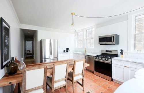 Faubourg Marigny House | Roami at The Mandeville | 12 Bed Combo | 4 Units