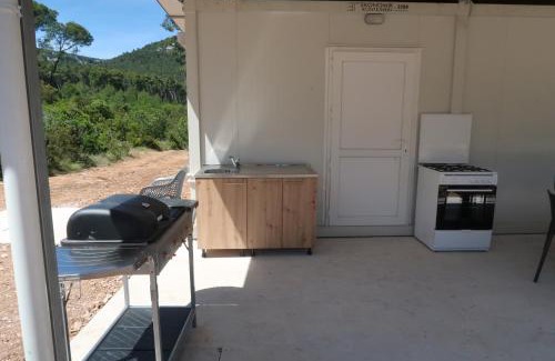 Cara House | Robinson olive tree huts
