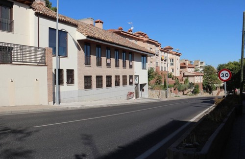 Toledo Apartment | Roca Tarpeya 4 con parking gratuito.
