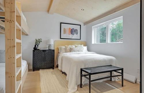 Amherst Hotel | Rockway Motel
