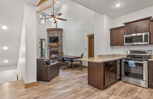 Indian Point Cabin | Rocky Ridge 93b 3 Bedroom Cabin