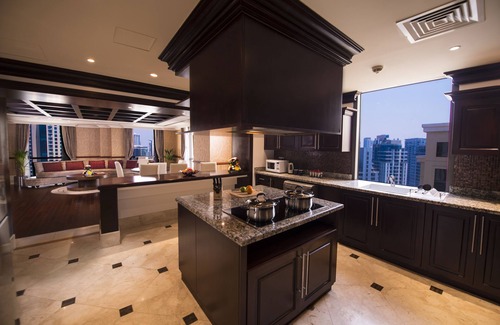 Dubai Marina Apartment | Roda Amwaj Suites