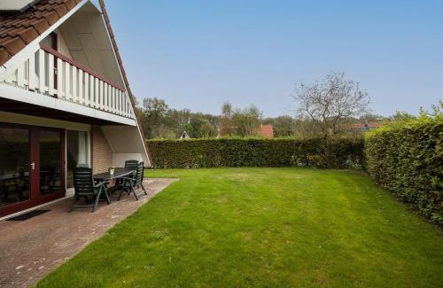 Zwiggelte House | Roerdomp I Vrijstaande Bungalow met Buiten Zitjes