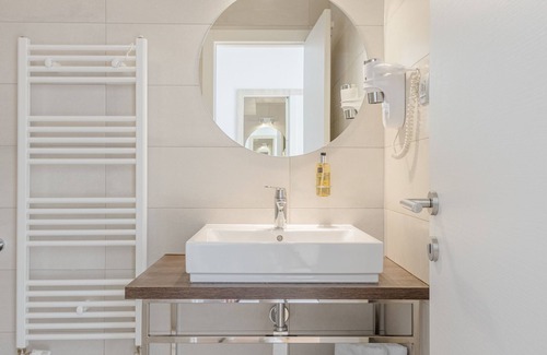 Duce Bed & Breakfast | Rogač Rooms & Restaurant