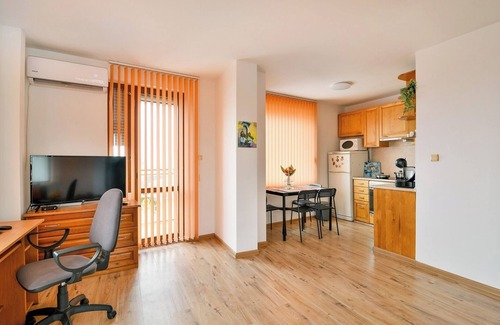 Varna City Centre Apartment | Roman Thermae,steps from the sea