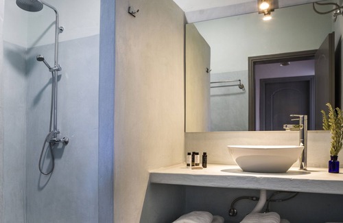 Logarata Apartment | Romantic Villa at Myrtos Bay