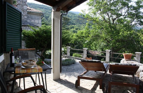 Sveta Jelena House | Romantisches Steinhaus Lavanda im Cottage Filipaši