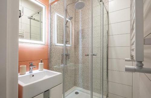 Prospekt Svobody Apartment | Romari Куліша 3